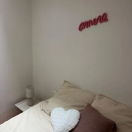 Quartier Republique 4 Personnes Apartment